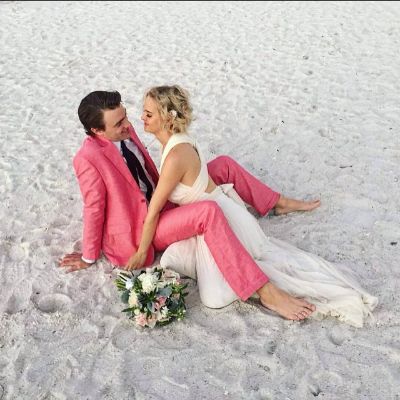 Photo of Jess Weixler and her husband, Hamish Brocklebank.